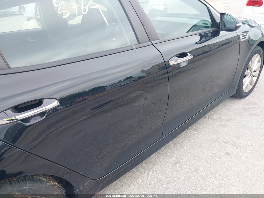 2018 Kia Optima VIN 5XXGT4L35JG265855 IAAI salvage auction — NORMAL WEAR, Clear (Illinois), sold $1,900 on 2026-07-13 (photo 6)