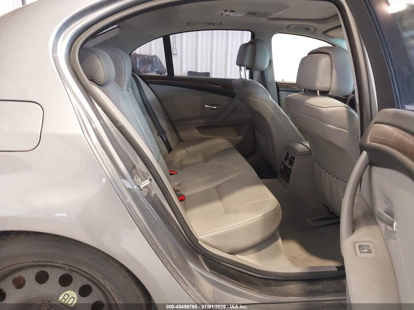 2009 BMW 5 series VIN WBANW13579C160449 IAAI salvage auction — NORMAL WEAR, Rebuilt/Restored (Utah), sold $100 on 2026-07-29 (photo 8)
