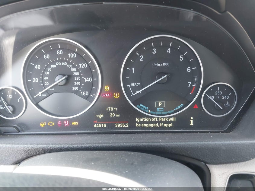2018 BMW 3er VIN WBA8E1C5XJA755974 IAAI salvage auction — NORMAL WEAR, Salvage (California), sold $1,900 on 2026-07-29 (photo 7)