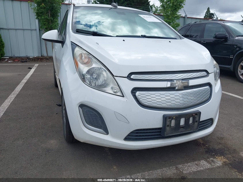 2015 Chevrolet VIN KL8CL6S0XFC724301 IAAI salvage auction — NORMAL WEAR, Peddle Clear Public-Restricted (Oregon), sold $250 on 2026-07-28 (photo 6)