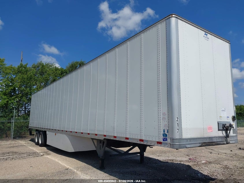 2022 Hyundai translead inc Dry van VIN 3H3V532K0NJ143076 IAAI salvage auction — SIDE, Salvage (California), sold $5,100 on 2026-07-29 (photo 1)