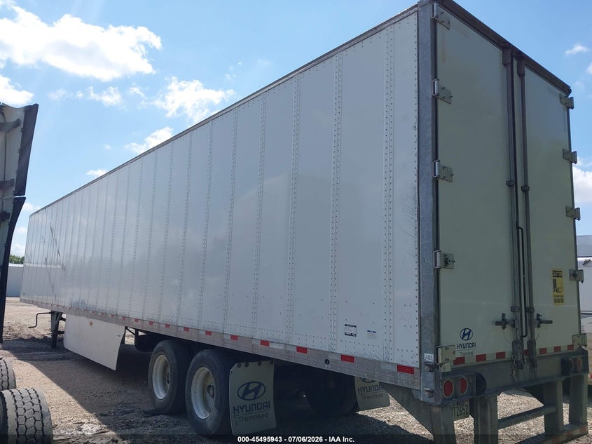 2022 Hyundai translead inc Dry van VIN 3H3V532K0NJ143076 IAAI salvage auction — SIDE, Salvage (California), sold $5,100 on 2026-07-29 (photo 3)