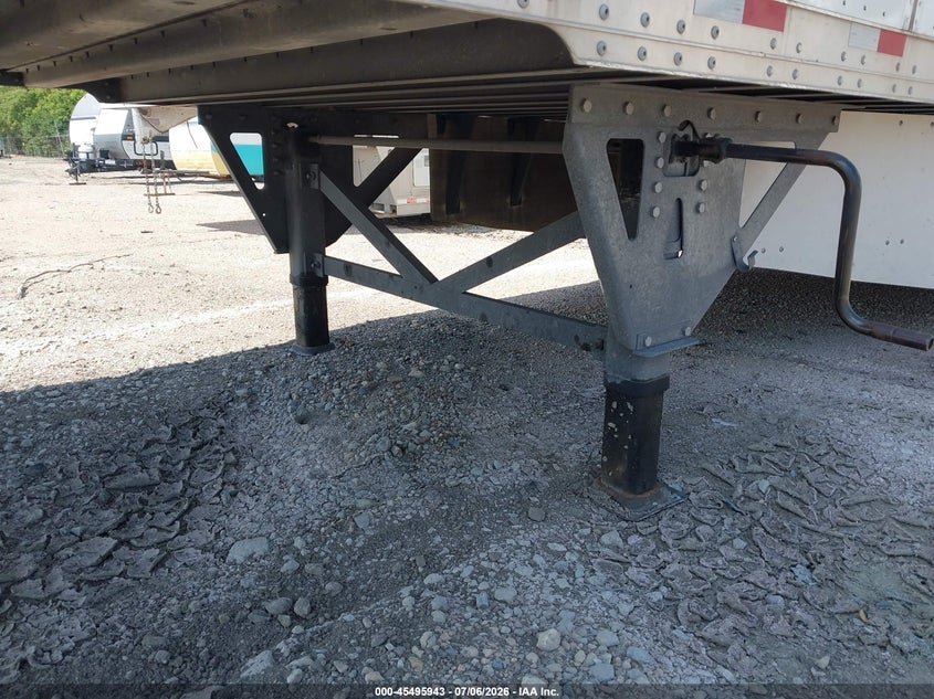 2022 Hyundai translead inc Dry van VIN 3H3V532K0NJ143076 IAAI salvage auction — SIDE, Salvage (California), sold $5,100 on 2026-07-29 (photo 7)