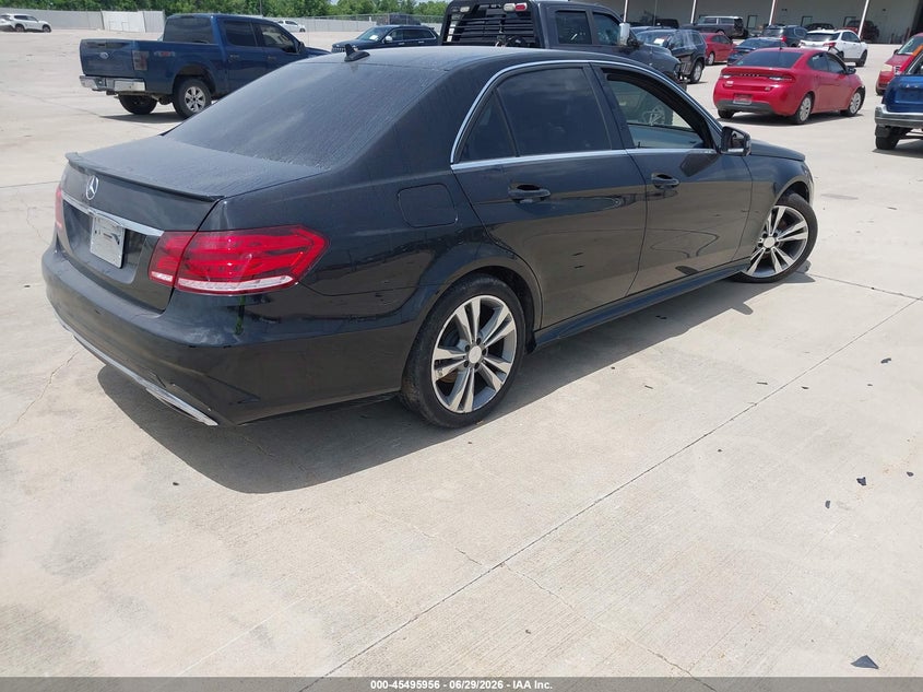 2014 Mercedes-benz E-klasse VIN WDDHF5KB2EB015940 IAAI salvage auction — FRONT END, Salvage (Texas), sold $1,400 on 2026-07-31 (photo 4)