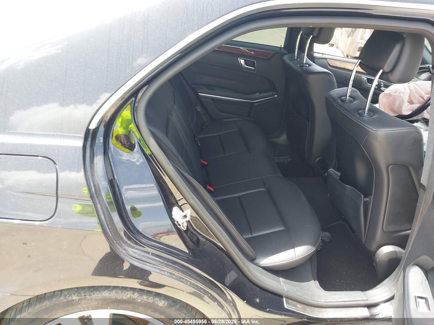 2014 Mercedes-benz E-klasse VIN WDDHF5KB2EB015940 IAAI salvage auction — FRONT END, Salvage (Texas), sold $1,400 on 2026-07-31 (photo 8)