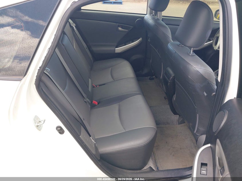 2013 Toyota Prius VIN JTDKN3DU6D5696607 IAAI salvage auction — NORMAL WEAR, Clear (Hawaii), sold $1,325 on 2026-07-21 (photo 8)