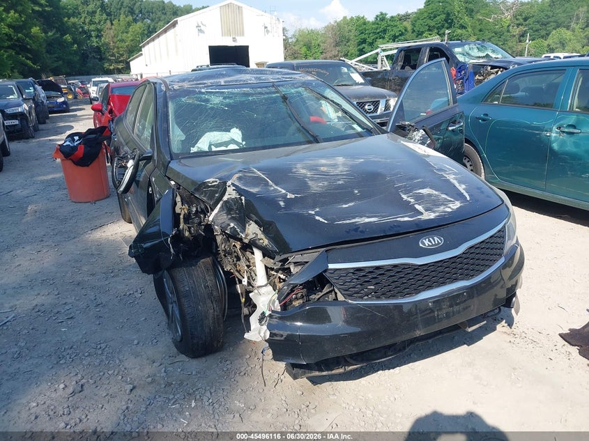 2016 Kia Optima VIN 5XXGT4L14GG040477 IAAI salvage auction — ROLLOVER, Salvage Title, sold $125 on 2026-07-28 (photo 6)