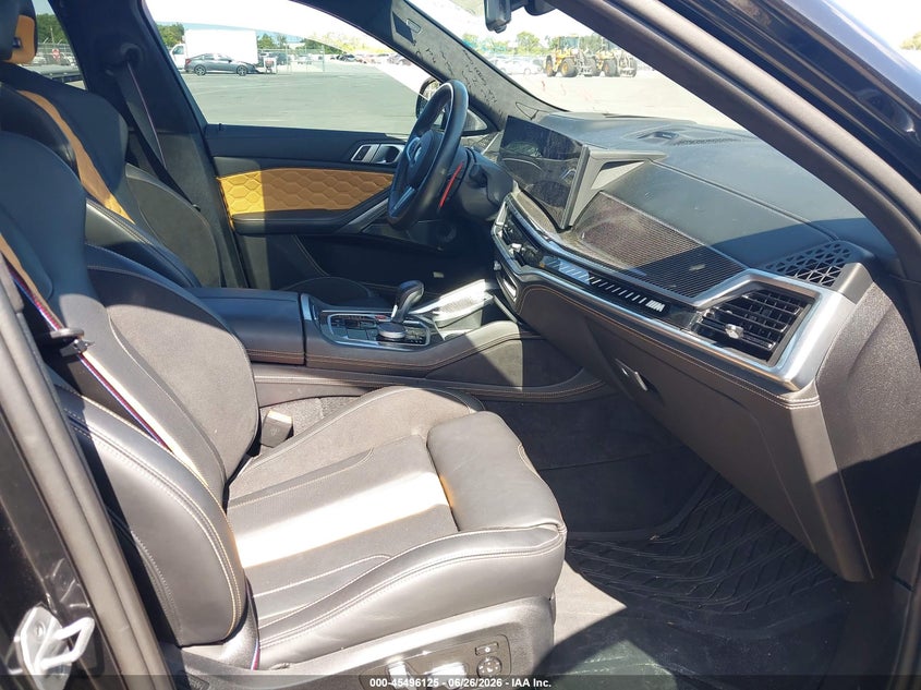 2024 BMW X6 m VIN 5YM23ET04R9U40182 IAAI salvage auction — FRONT END, Rebuildable (Florida), sold $53,950 on 2026-08-10 (photo 5)