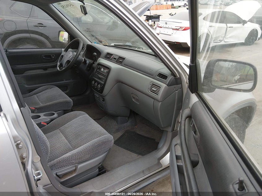 1998 Honda Cr-v VIN JHLRD2840WC009581 IAAI salvage auction — THEFT, Salvage (California), sold $25 on 2026-07-22 (photo 5)