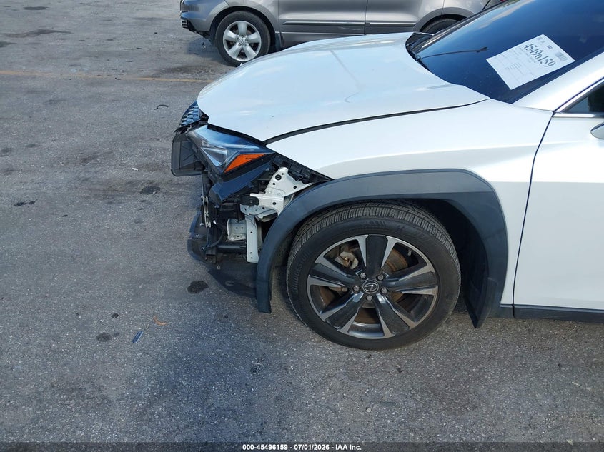 2021 Lexus Ux VIN JTHP3JBH2M2045271 IAAI salvage auction — FRONT END, Salvage Title, sold $6,700 on 2026-10-04 (photo 6)