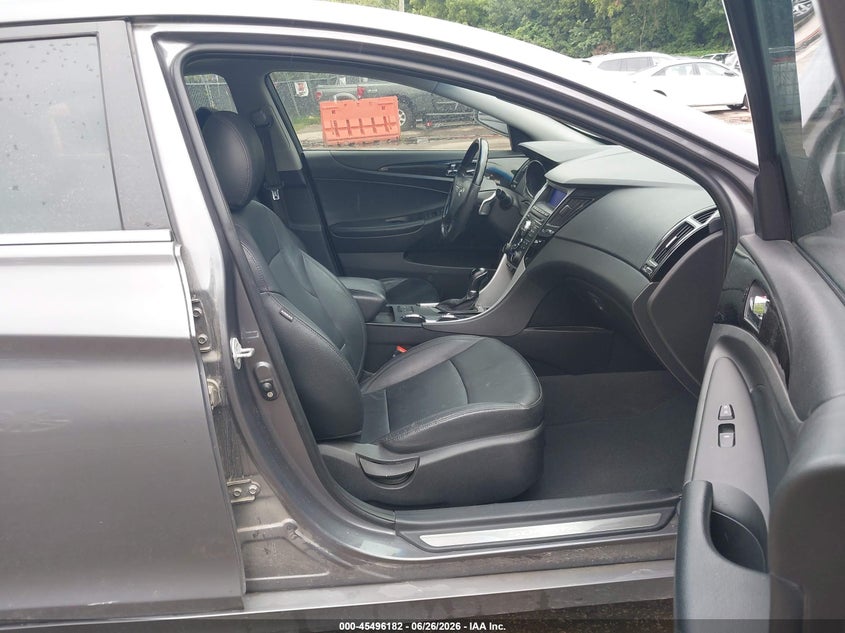 2011 Hyundai Sonata VIN 5NPEC4AB6BH256525 IAAI salvage auction — FRONT END, Salvage (Missouri), sold $650 on 2026-07-22 (photo 5)