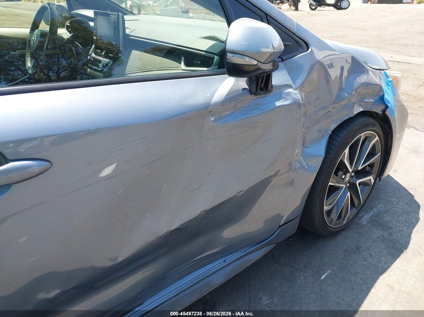 2020 Toyota Corolla VIN JTDS4RCE2LJ048056 IAAI salvage auction — RIGHT SIDE, Salvage Certificate (California), sold $4,300 on 2026-07-29 (photo 6)