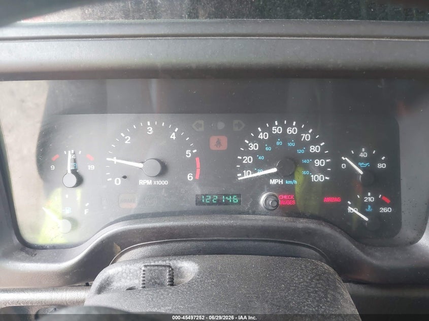 1997 Jeep Wrangler / VIN 1J4FY29P3VP517400 IAAI salvage auction — NORMAL WEAR, Clear (Wisconsin), sold $1,200 on 2026-07-08 (photo 7)