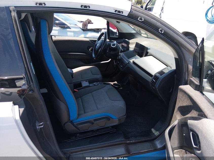 2017 BMW I3 VIN WBY1Z8C52HV551530 IAAI salvage auction — FRONT END, Salvage (California), sold $3,100 on 2026-08-01 (photo 5)