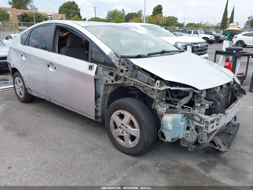 2011 Toyota Prius VIN JTDKN3DUXB0262006 IAAI salvage auction — SIDE, Salvage (California), sold $25 on 2026-07-30 (photo 1)