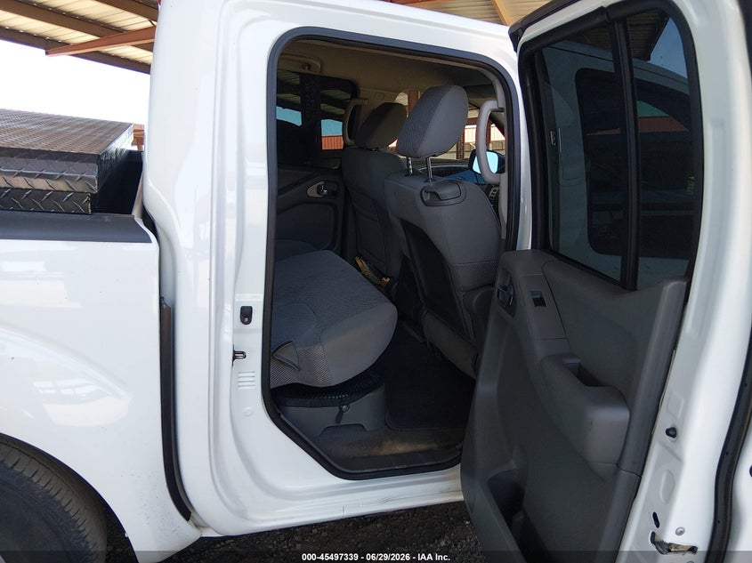 2014 Nissan Navara (frontier) VIN 1N6AD0EVXEN744516 IAAI salvage auction — RIGHT FRONT, Salvage (Arizona), sold $3,550 on 2026-08-03 (photo 8)