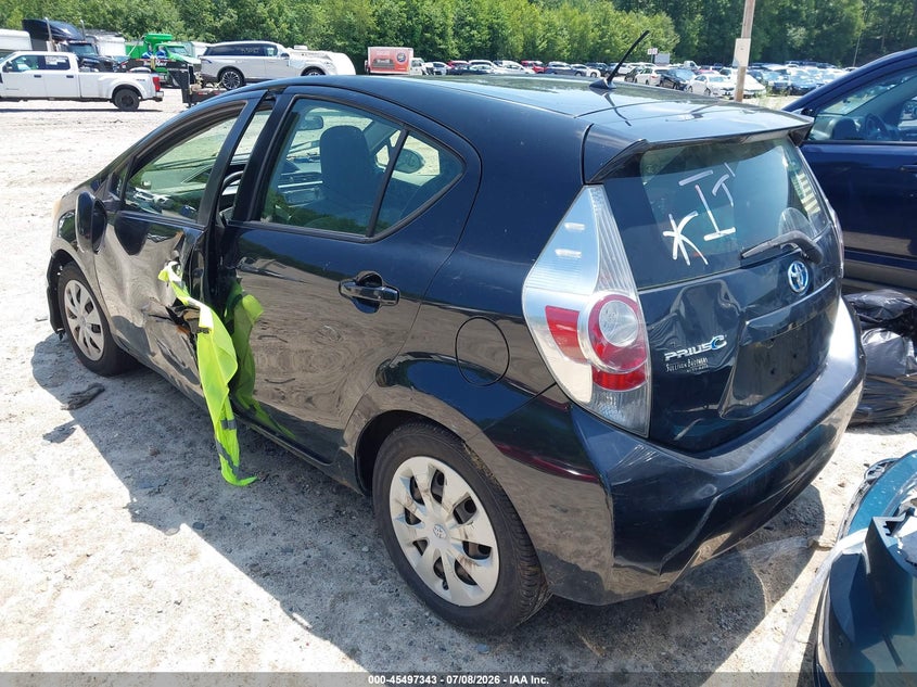2013 Toyota Prius c VIN JTDKDTB39D1554949 IAAI salvage auction — LEFT SIDE, Clear (Massachusetts), sold $550 on 2026-07-14 (photo 3)