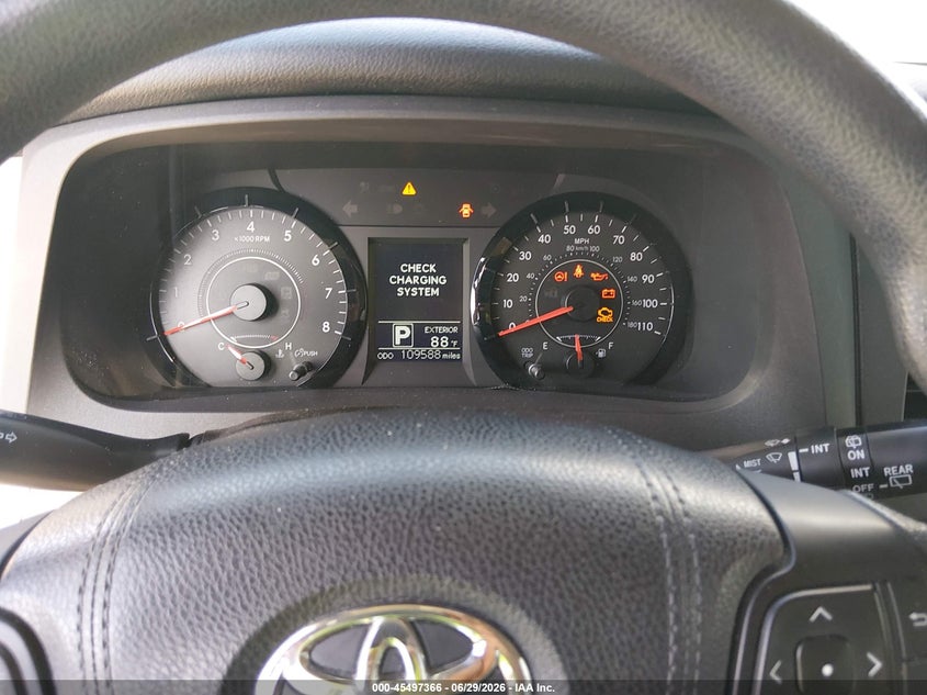 2015 Toyota Sienna VIN 5TDKK3DC8FS660818 IAAI salvage auction — FRONT END, Salvage Title, sold $1,975 on 2026-07-27 (photo 7)