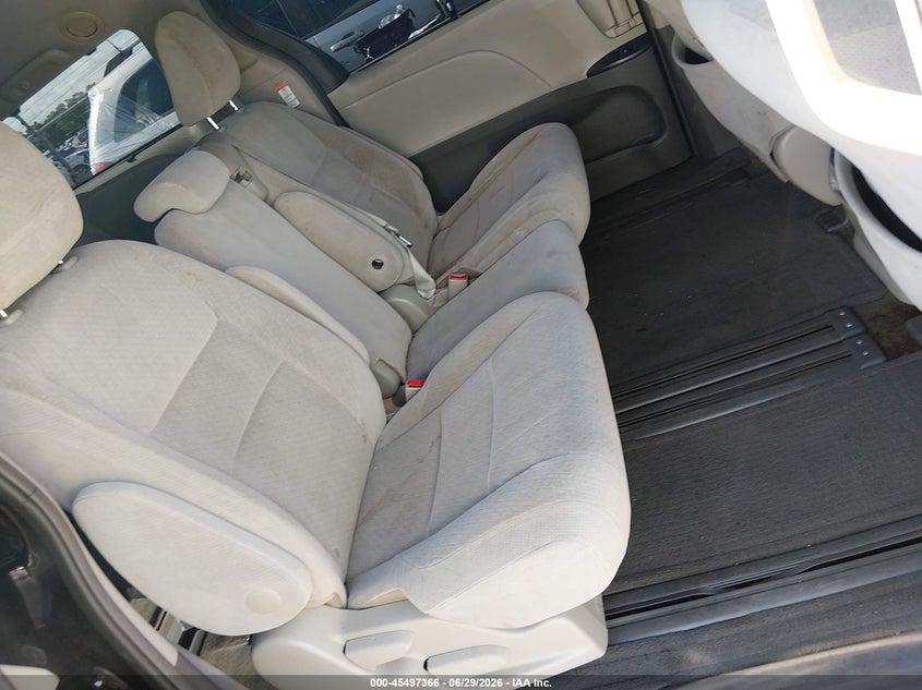 2015 Toyota Sienna VIN 5TDKK3DC8FS660818 IAAI salvage auction — FRONT END, Salvage Title, sold $1,975 on 2026-07-27 (photo 8)