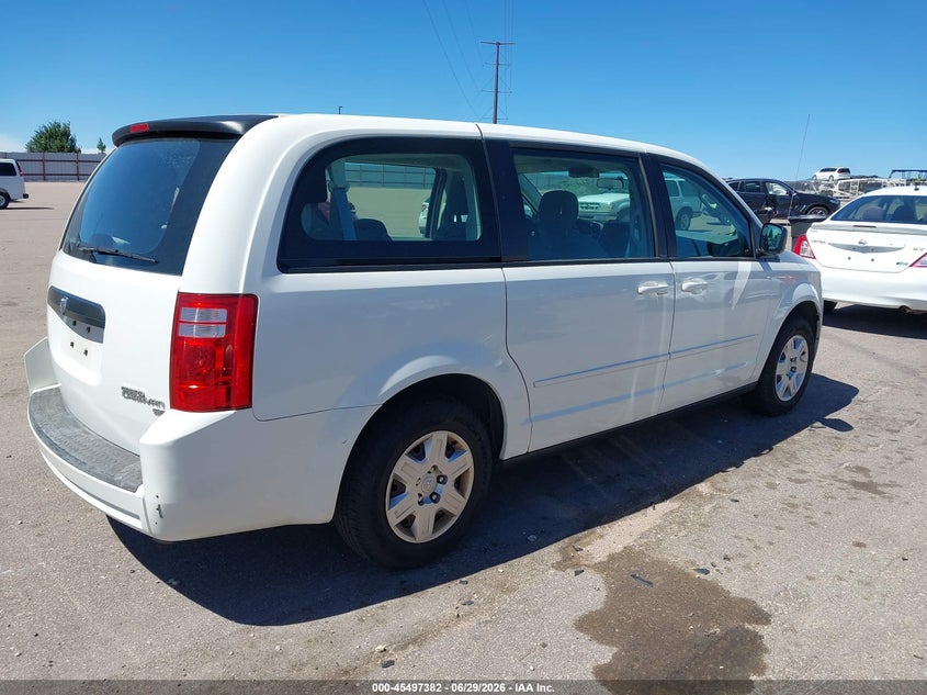 2010 Dodge Grand caravan VIN 2D4RN4DE4AR262118 IAAI salvage auction — NORMAL WEAR, Clear (Colorado), sold $200 on 2026-07-08 (photo 4)
