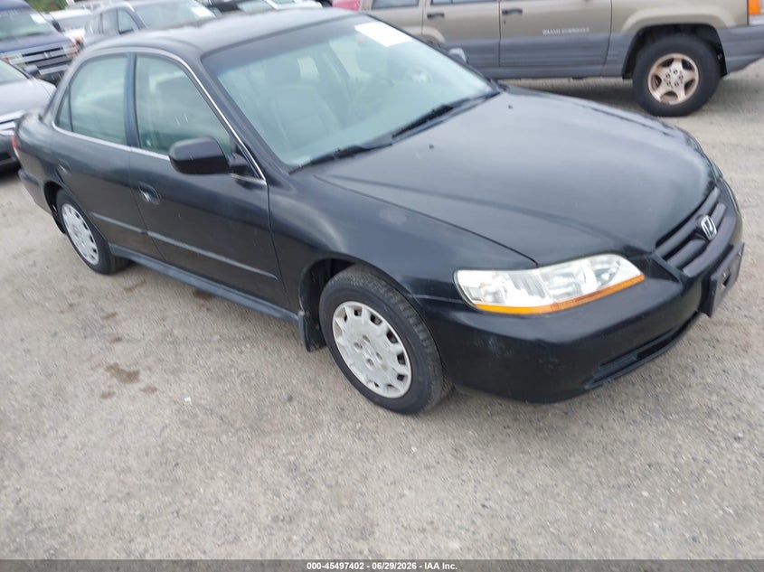 2002 Honda Accord VIN JHMCG56442C027251 IAAI salvage auction — NORMAL WEAR, Clear-Dealer Only (Oregon), sold $450 on 2026-07-15 (photo 1)