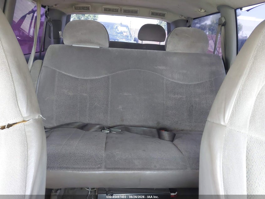 2002 Chevrolet Astro VIN 1GNDM19X62B113008 IAAI salvage auction — NORMAL WEAR, Clear - Dealer Only (California), sold $725 on 2026-07-07 (photo 8)