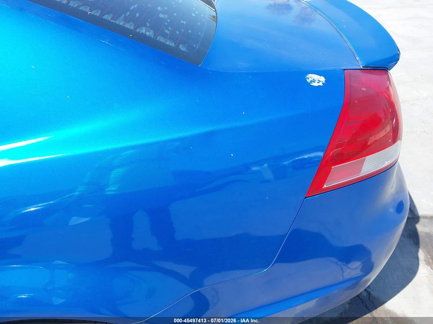 2009 Pontiac G8 VIN 6G2ER57729L181987 IAAI salvage auction — NORMAL WEAR, Clear - Dealer Only (California), sold $900 on 2026-07-27 (photo 6)