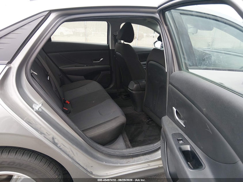 2023 Hyundai Elantra VIN KMHLL4AG9PU548875 IAAI salvage auction — NORMAL WEAR, SF97 (Oregon), sold $1,250 on 2026-07-29 (photo 8)