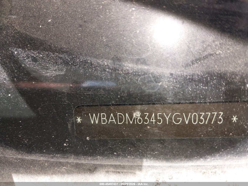2000 BMW 5 series VIN WBADM6345YGV03773 IAAI salvage auction — NORMAL WEAR, Regular Certificate (Iowa), sold $25 on 2026-07-13 (photo 9)