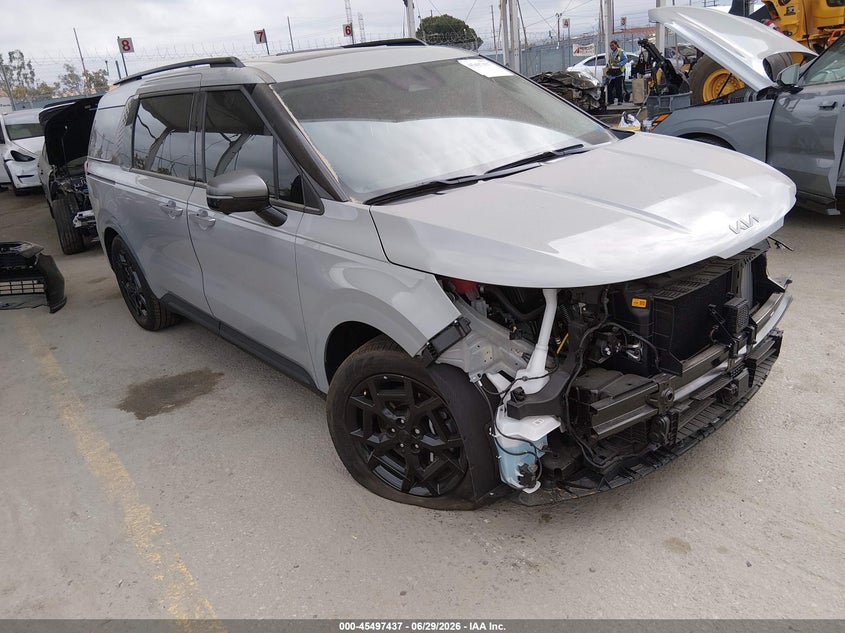 2026 Kia Carnival VIN KNDNE5KA8T6139384 — IAAI salvage auction photo