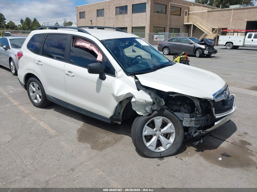 2015 Subaru Forester VIN JF2SJABC9FH540414 IAAI salvage auction — RIGHT FRONT, Salvage (California), sold $375 on 2026-07-29 (photo 1)
