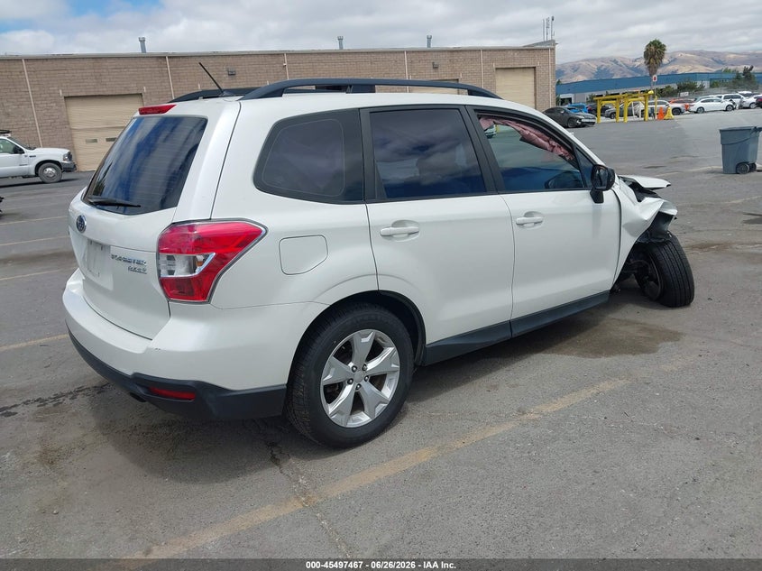 2015 Subaru Forester VIN JF2SJABC9FH540414 IAAI salvage auction — RIGHT FRONT, Salvage (California), sold $375 on 2026-07-29 (photo 4)