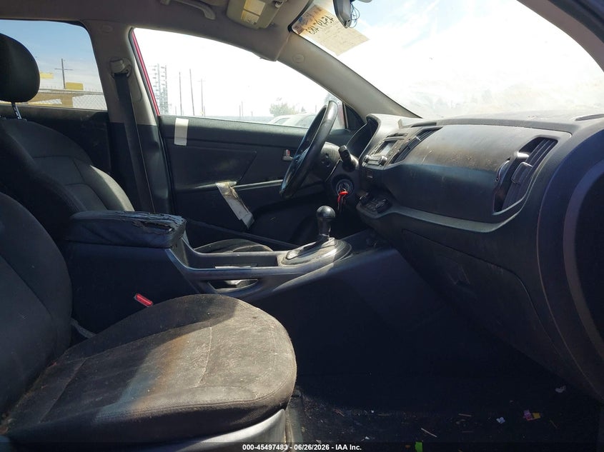 2011 Kia Sportage VIN KNDPB3A21B7056694 IAAI salvage auction — NORMAL WEAR, Clear - Dealer Only (California), sold $625 on 2026-07-21 (photo 5)