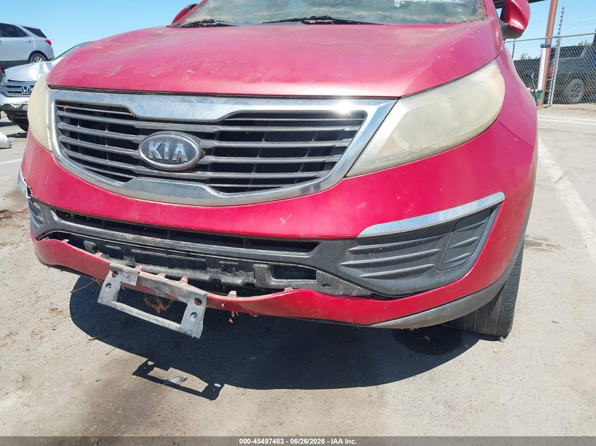 2011 Kia Sportage VIN KNDPB3A21B7056694 IAAI salvage auction — NORMAL WEAR, Clear - Dealer Only (California), sold $625 on 2026-07-21 (photo 6)
