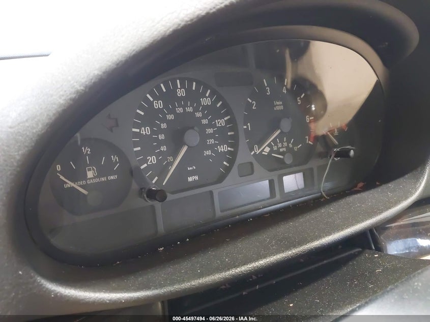 2002 BMW 3er VIN WBAEU33492PF68316 IAAI salvage auction — BIOHAZARD/CHEMICAL, Salvage (North Carolina), sold $275 on 2026-07-30 (photo 7)