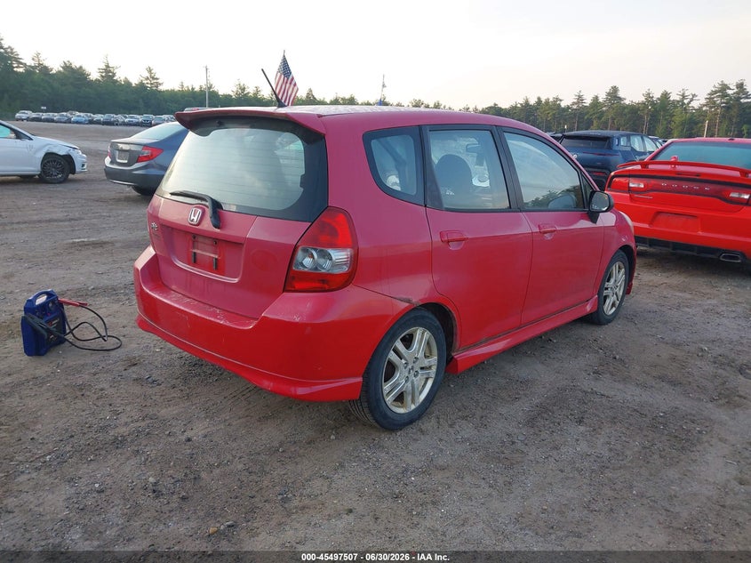 2007 Honda Fit VIN JHMGD37617S000276 IAAI salvage auction — NORMAL WEAR, Clear (Massachusetts), sold $400 on 2026-07-24 (photo 4)