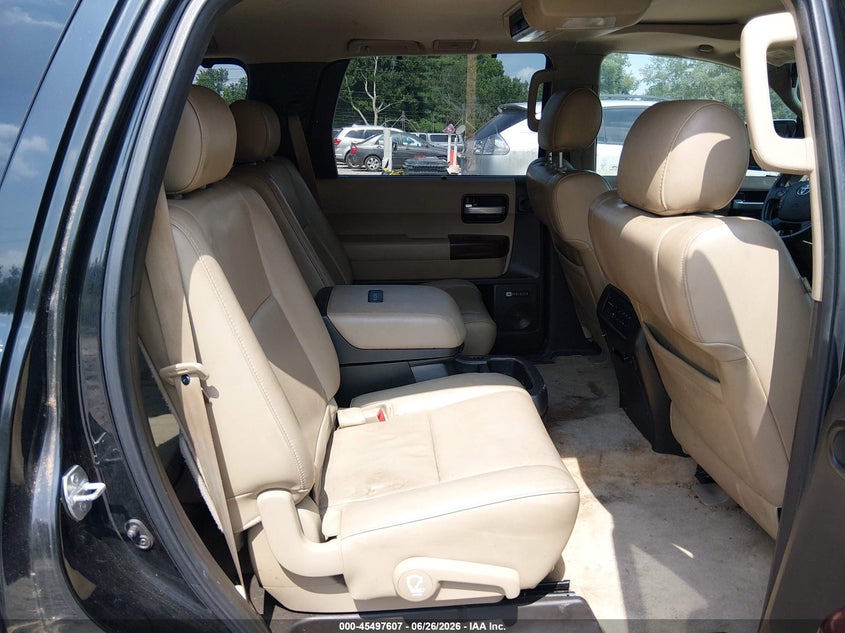 2011 Toyota Sequoia VIN 5TDYY5G12BS035291 IAAI salvage auction — NORMAL WEAR, Clear (Alabama), sold $3,800 on 2026-07-20 (photo 8)