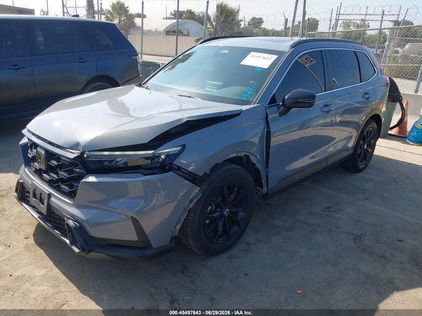 2024 Honda Cr-v VIN 7FARS5H57RE005102 IAAI salvage auction — SIDE, Salvage Title, sold $10,900 on 2026-07-31 (photo 2)