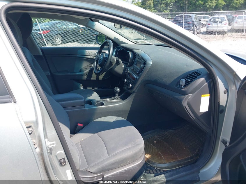 2015 Kia Optima VIN KNAGM4AD3F5082195 IAAI salvage auction — NORMAL WEAR, Salvage Title, sold $875 on 2026-07-14 (photo 5)