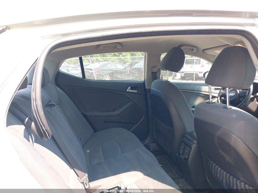 2015 Kia Optima VIN KNAGM4AD3F5082195 IAAI salvage auction — NORMAL WEAR, Salvage Title, sold $875 on 2026-07-14 (photo 8)