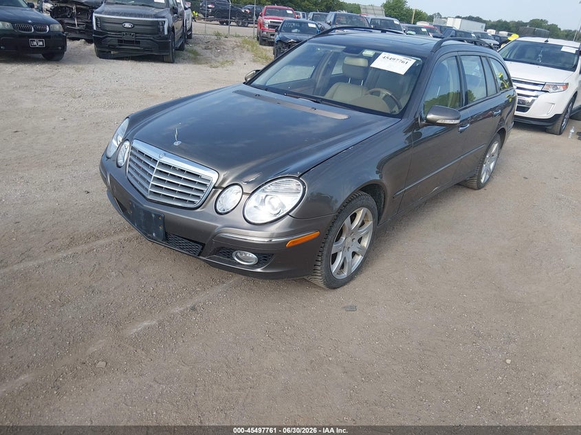 2008 Mercedes-benz E-class VIN WDBUH87XX8B247178 IAAI salvage auction — NORMAL WEAR, Clear (Illinois), sold $450 on 2026-07-29 (photo 2)