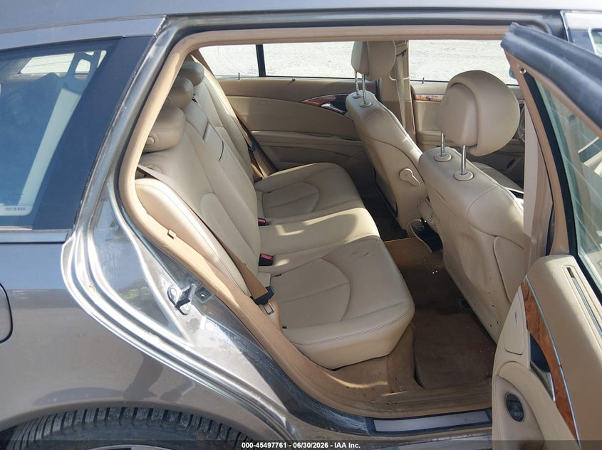 2008 Mercedes-benz E-class VIN WDBUH87XX8B247178 IAAI salvage auction — NORMAL WEAR, Clear (Illinois), sold $450 on 2026-07-29 (photo 8)