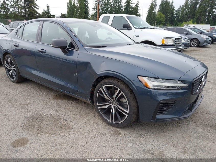 2021 Volvo S60 VIN 7JRBR0FZXMG109505 — IAAI salvage auction photo