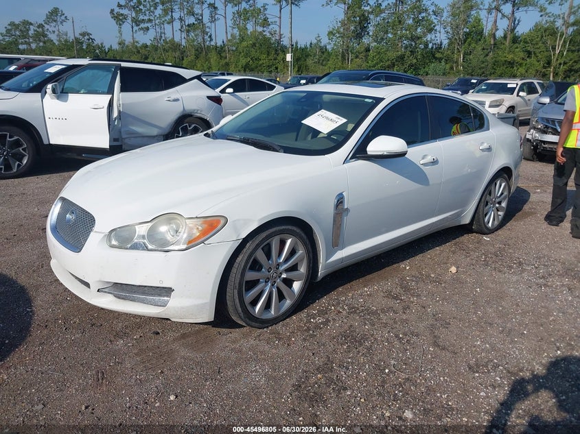 2011 Jaguar Xf VIN SAJWA0GB8BLS18107 IAAI salvage auction — NORMAL WEAR, Clear (Florida), sold $1,025 on 2026-07-14 (photo 2)