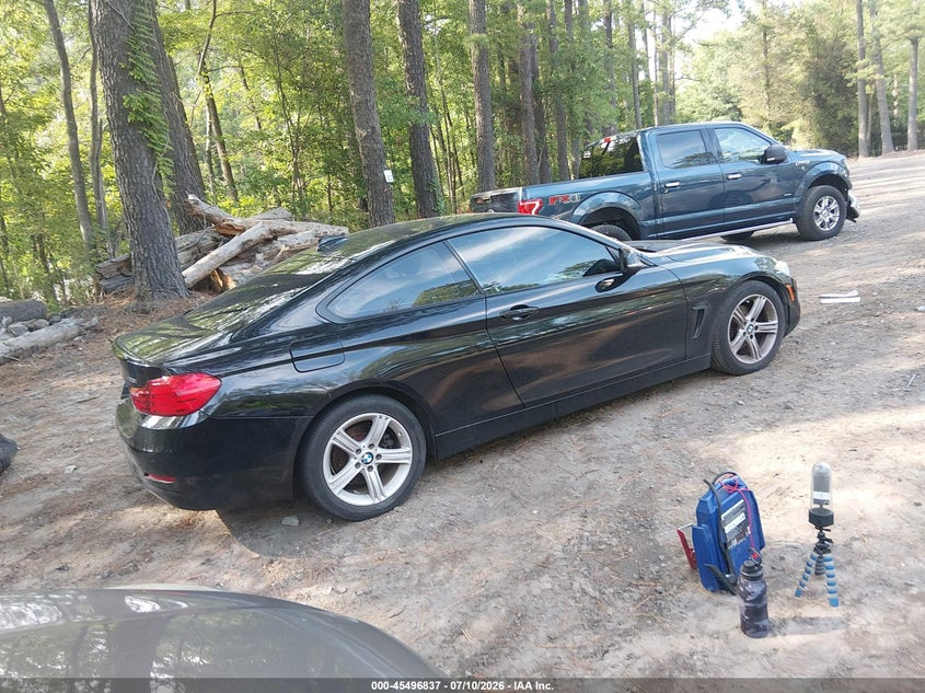 2014 BMW 4er VIN WBA3N7C56EK220685 IAAI salvage auction — NORMAL WEAR, Clear (Virginia), sold $450 on 2026-07-21 (photo 4)