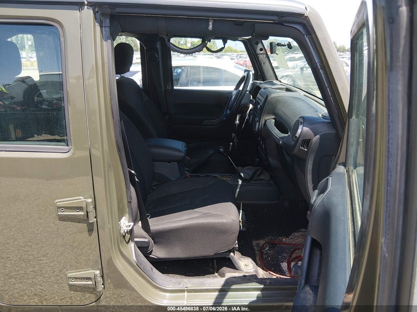 2016 Jeep Wrangler / VIN 1C4BJWDGXGL140923 IAAI salvage auction — LEFT FRONT, Salvage (Oregon), sold $4,600 on 2026-09-03 (photo 5)
