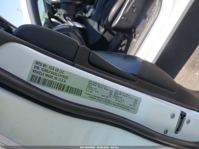 2020 Jeep Grand cherokee VIN 1C4RJFAGXLC419222 IAAI salvage auction — FRONT & REAR, Salvage Certificate (California), sold $7,150 on 2026-07-31 (photo 9)