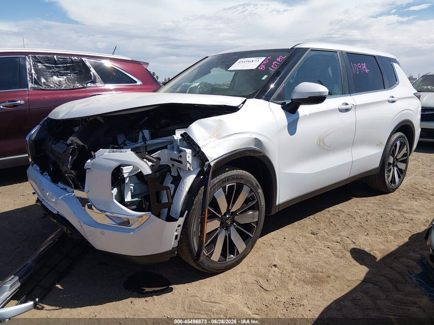 2026 Mitsubishi Outlander VIN JA4J3VAB0TZ044504 IAAI salvage auction — FRONT END, Enterprise Vehicles Salvage (Arizona), sold $8,000 on 2026-07-20 (photo 2)