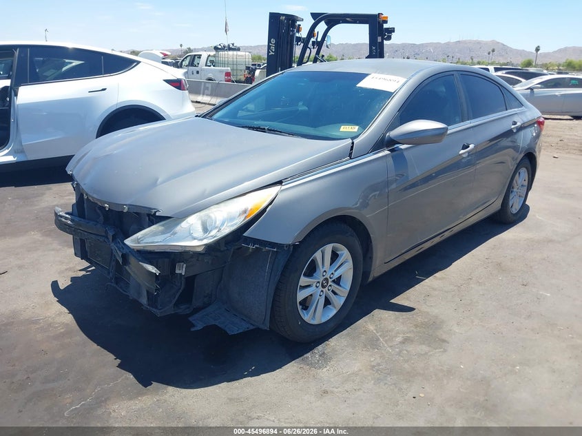 2012 Hyundai Sonata VIN 5NPEB4ACXCH494536 IAAI salvage auction — RIGHT FRONT, Salvage (Arizona), sold $525 on 2026-07-21 (photo 2)