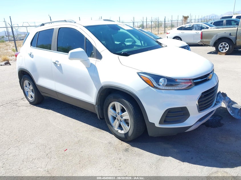 2018 Chevrolet Trax VIN 3GNCJLSB3JL170407 IAAI salvage auction — LEFT FRONT, Wait Title, sold $1,900 on 2026-08-24 (photo 1)